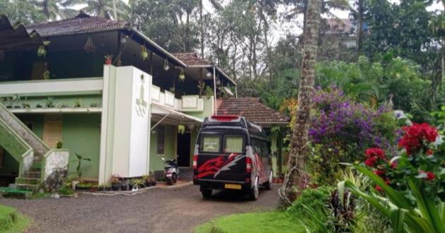 Maliyeckal Homestay มุนนาร์ ภายนอก รูปภาพ
