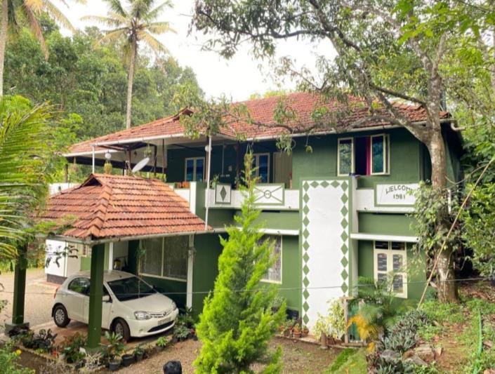Maliyeckal Homestay มุนนาร์ ภายนอก รูปภาพ