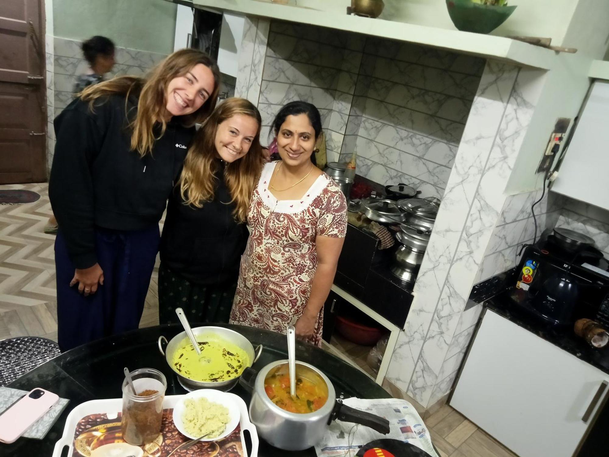 Maliyeckal Homestay มุนนาร์ ภายนอก รูปภาพ